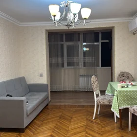 In Baku 150.0 m² apartment is for sale - Image 5