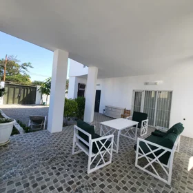 In nan 300.0 m² house with 6.0 rooms is for sale - Image 5
