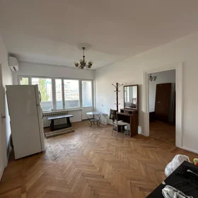 In Baku 98.0 m² apartment is for sale - Image 3