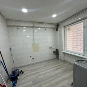 In Baku 98.0 m² apartment is for sale - Image 4
