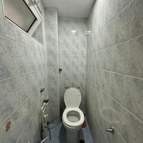 In Baku 98.0 m² apartment is for sale - Image 5