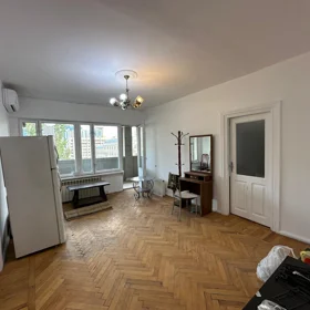 In Baku 98.0 m² apartment is for sale - Image 10