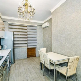 In Baku 138.0 m² apartment is for rent - Image 9