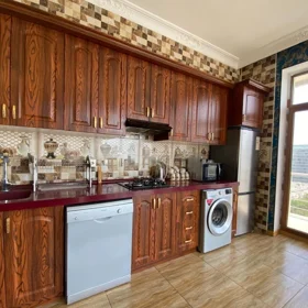 In Baku 94.0 m² apartment is for rent - Image 2