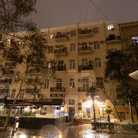 In Baku 80.0 m² apartment is for rent - Image 5