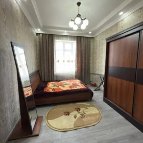 In Baku 80.0 m² apartment is for rent - Image 3