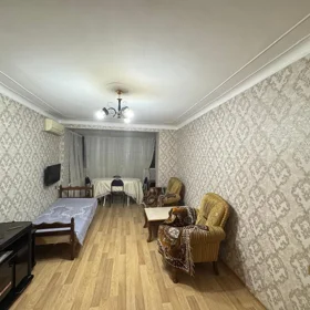 In Baku 60.0 m² apartment is for rent - Image 4