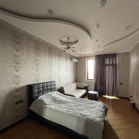 In Baku 165.0 m² apartment is for sale - Image 7