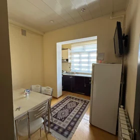 In Baku 65.0 m² apartment is for rent - Image 5