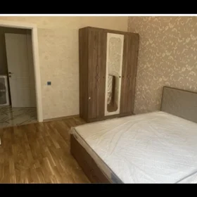 In Khirdalan 62.0 m² apartment is for rent - Image 5