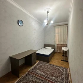In Baku 140.0 m² apartment is for sale - Image 5