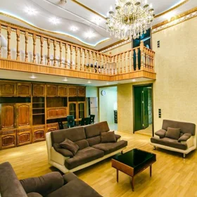 In Baku 90.0 m² apartment is for sale - Image 2