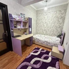 In Baku 70.0 m² apartment is for sale - Image 7