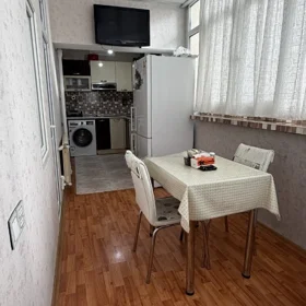 In Baku 70.0 m² apartment is for sale - Image 10