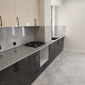 In Baku 692.0 m² apartment is for sale - Image 8