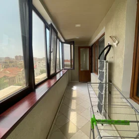 In Baku 170.0 m² apartment is for sale - Image 5