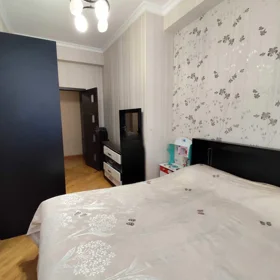 In Baku 70.0 m² apartment is for sale - Image 7
