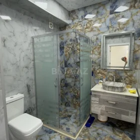 In Baku 85.0 m² apartment is for rent - Image 2