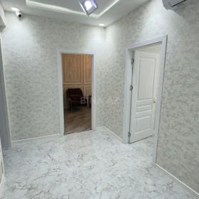 In Baku 85.0 m² apartment is for rent - Image 9