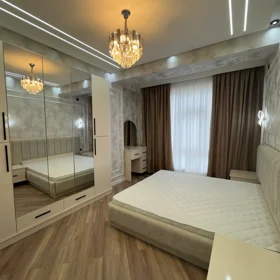 In Baku 80.0 m² apartment is for rent - Image 4