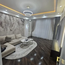 In Baku 80.0 m² apartment is for rent - Image 3