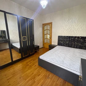 In Baku 65.0 m² apartment is for sale - Image 3