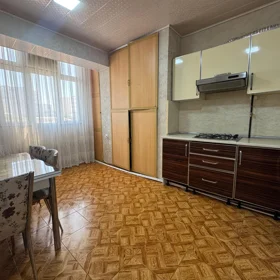 In Baku 65.0 m² apartment is for sale - Image 6
