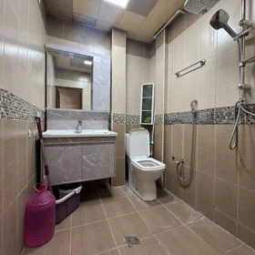 In Baku 65.0 m² apartment is for sale - Image 7