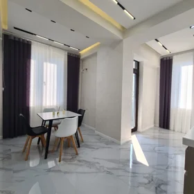 In Səbail rayonu 108.0 m² apartment is for sale - Image 2