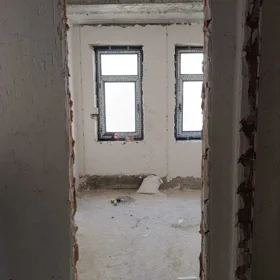 In Baku 125.0 m² apartment is for sale - Image 3