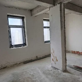 In Baku 125.0 m² apartment is for sale - Image 4
