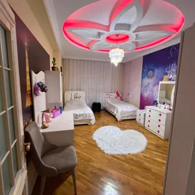 In Baku nan m² apartment is for sale - Image 6