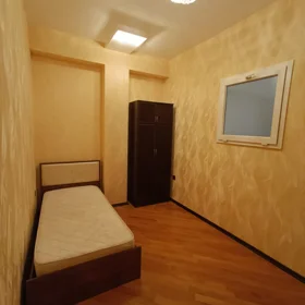 In Baku 75.0 m² apartment is for rent - Image 2