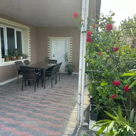 In nan 250.0 m² house with 7.0 rooms is for rent - Изображение 5