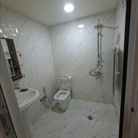 In Khirdalan 70.0 m² apartment is for rent - Image 4