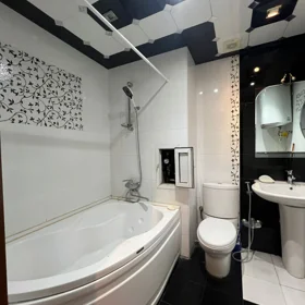 In Xətai rayonu 60.0 m² apartment is for rent - Image 10