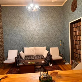 In Baku 70.0 m² house with 3.0 rooms is for sale - Image 2