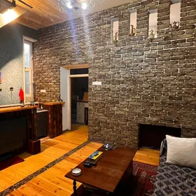 In Baku 70.0 m² house with 3.0 rooms is for sale - Image 3