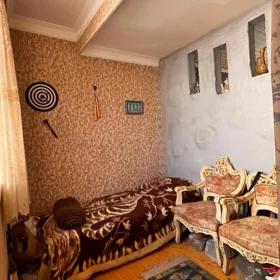 In Baku 70.0 m² house with 3.0 rooms is for sale - Image 7