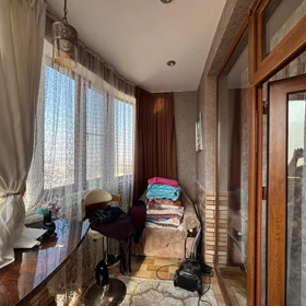 In Baku 105.0 m² apartment is for sale - Image 5
