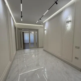 In Baku 186.0 m² apartment is for sale - Image 7