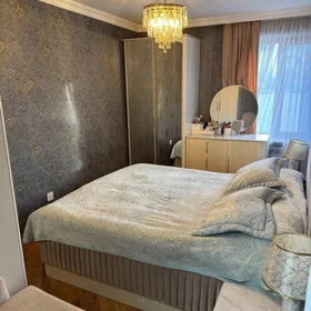 In Baku 75.0 m² apartment is for sale - Image 2