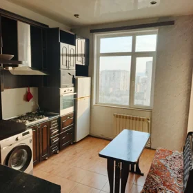In Baku 70.0 m² apartment is for rent - Image 6