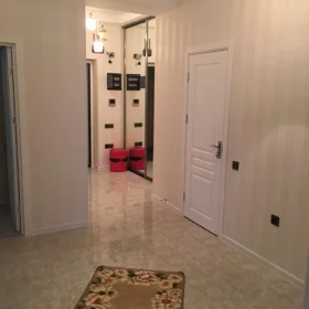In Baku 140.0 m² apartment is for rent - Image 4