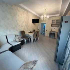 In Baku 140.0 m² apartment is for rent - Image 10