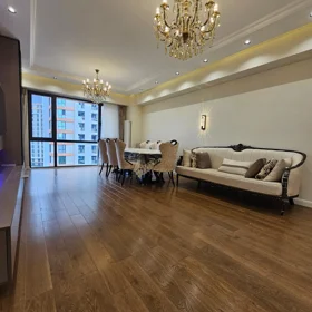 In Baku 125.0 m² apartment is for sale - Image 4