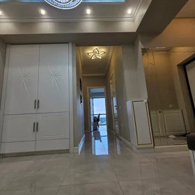 In Baku 125.0 m² apartment is for sale - Image 5