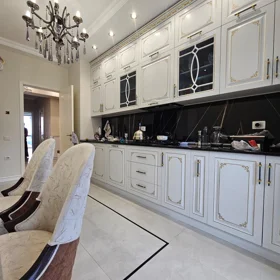 In Baku 125.0 m² apartment is for sale - Image 7