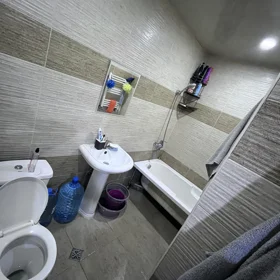 In Sabunçu rayonu 80.0 m² apartment is for sale - Image 9