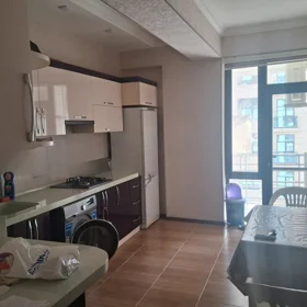 In Baku 90.0 m² apartment is for sale - Image 4